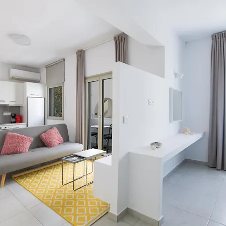 Couette-café Porto Di 4*