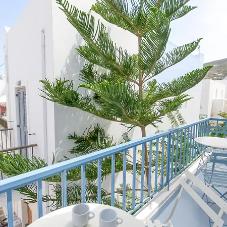 Porto Di Parikia (Paros)